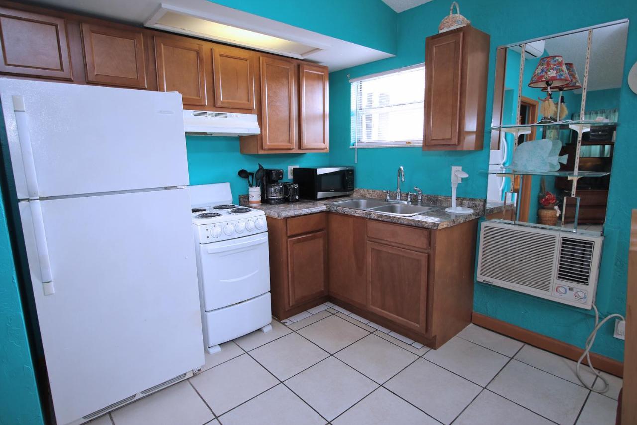 Affordable Beach Condos - One Bedroom Dlx Condos St. Pete Beach Dış mekan fotoğraf
